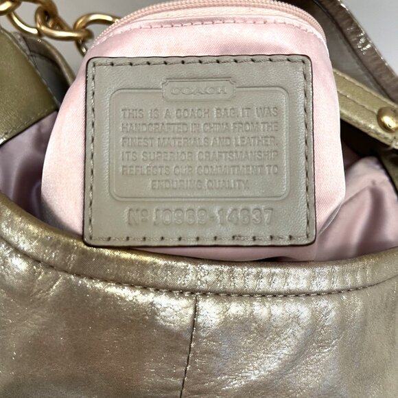 Coach - Vintage - Gold Shiny Large Hobo/ Shoulder Bag - Thick Gold Chain Accents - Picture 11 of 14